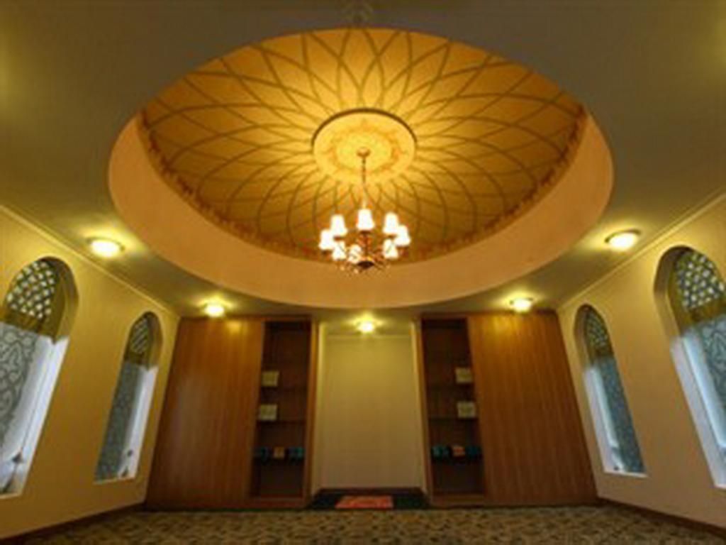 Aziza Syariah Hotel Solo By Horison Exterior photo